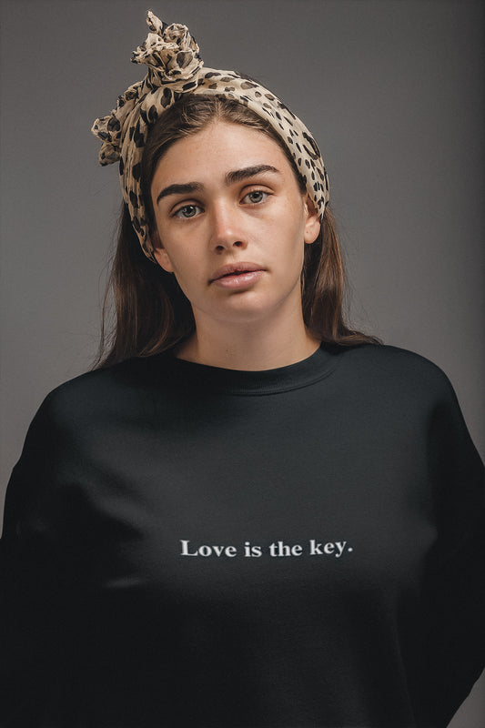 Love is the key -Organic Unisex Sweatshirt